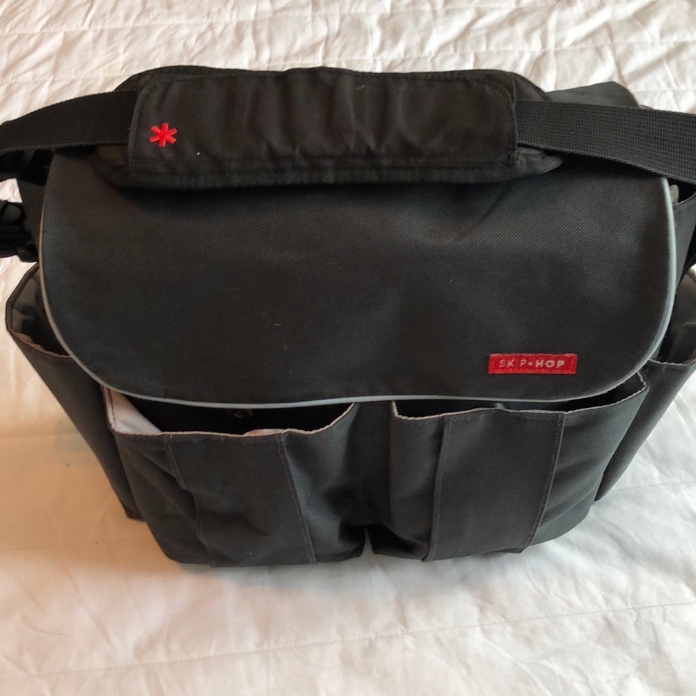 EUC Skip Hop unisex diaper bag